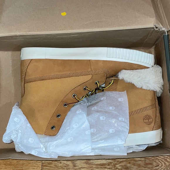 NEW Timberland Women's Timberland Women's Skyla Bay Fleece Fold-Down sz 11 - Picture 13 of 17